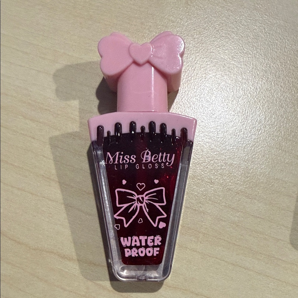Waterproof Lip Gloss - Pink